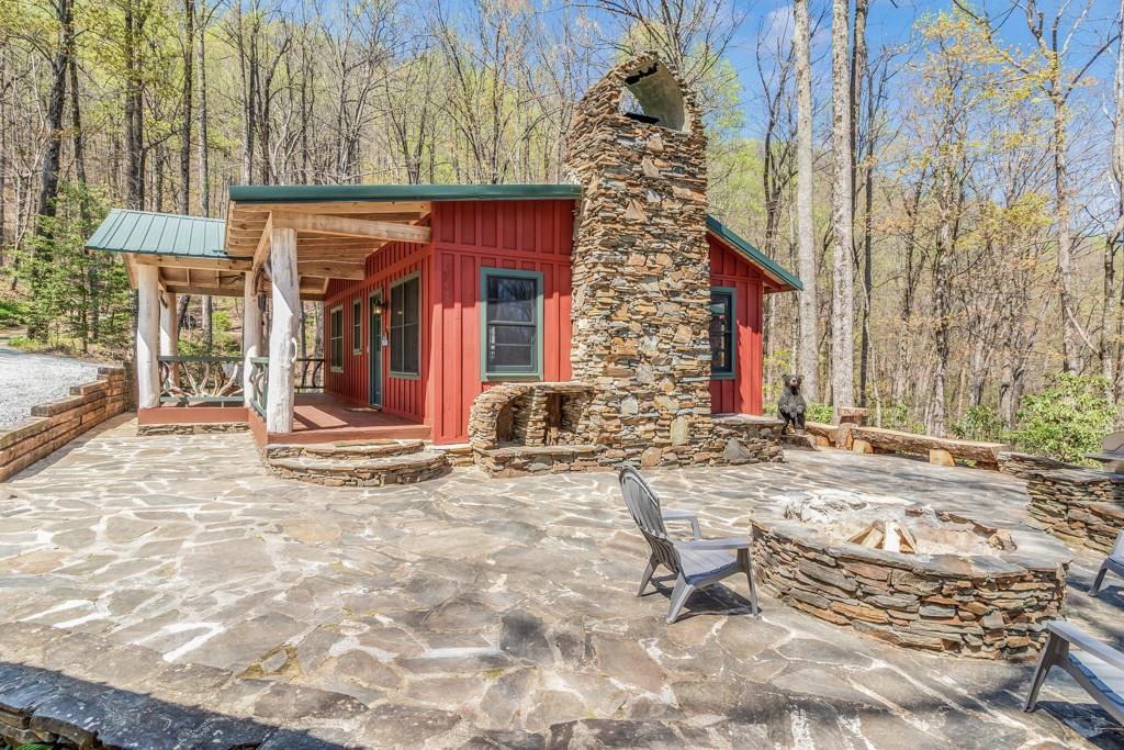 1 1160 Tanglewood Lane