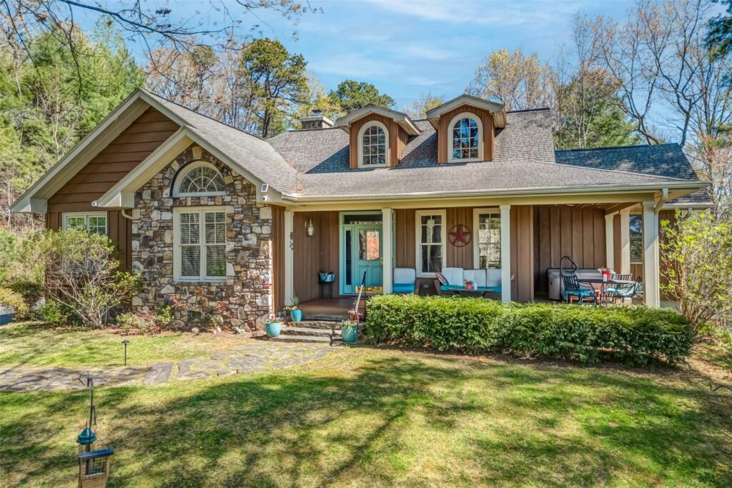 1 154 Summit Rise Road