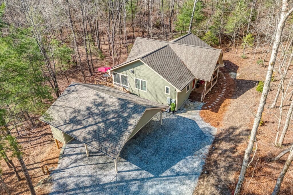 1 311 Feedrock Road