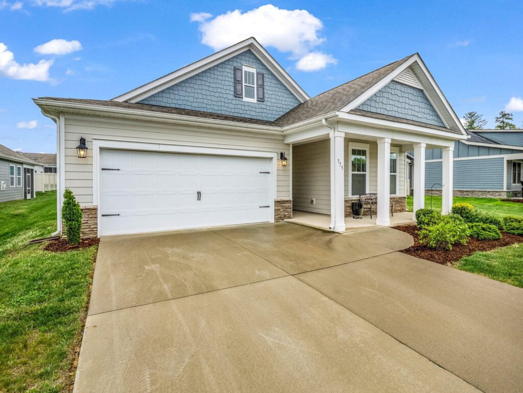 1 775 Summerfield Place