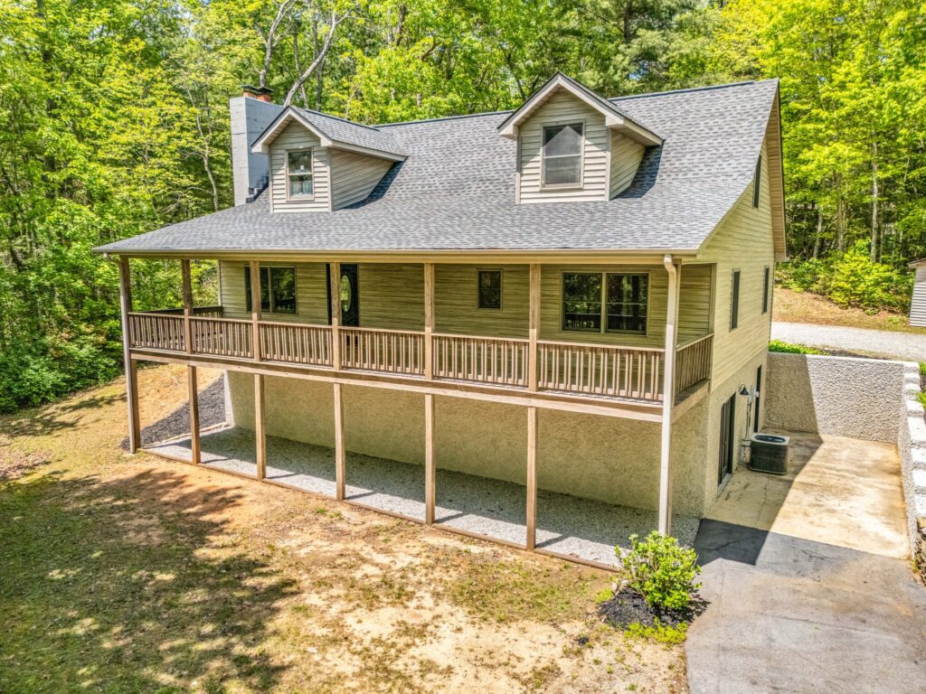 37 2304 Mountain Page Road