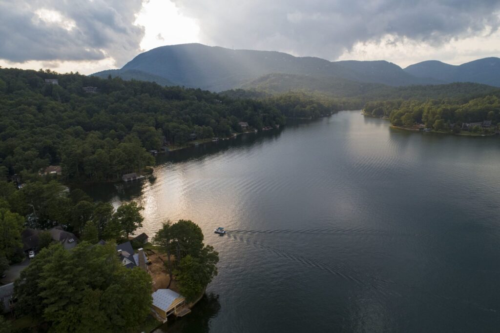 Lake Toxaway Estates